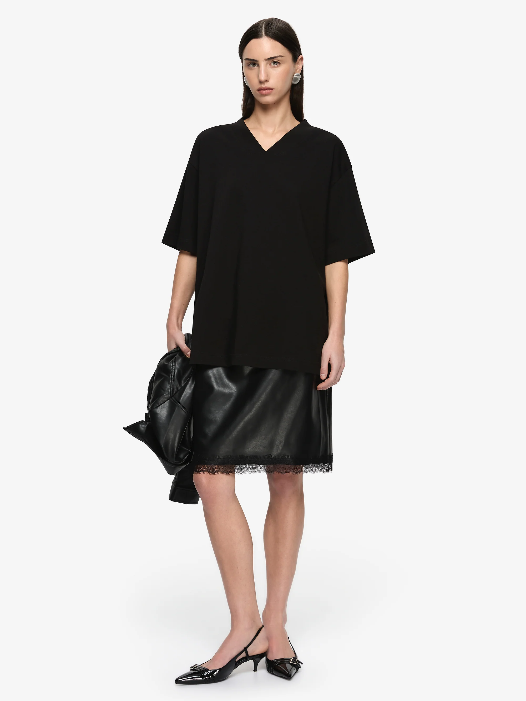 CALLA TEE - BLACK - Image 3